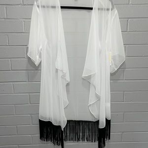 White and black kimono